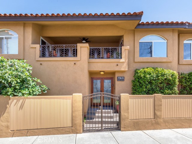 726 Elvira Avenue, Redondo Beach, California 90277, 3 Bedrooms Bedrooms, ,2 BathroomsBathrooms,Residential,Sold,Elvira,SB19129651