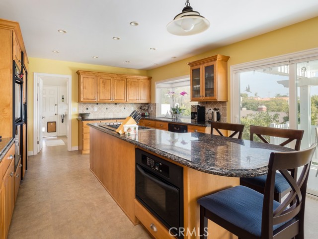 3030 Deluna Drive, Rancho Palos Verdes, California 90275, 3 Bedrooms Bedrooms, ,3 BathroomsBathrooms,Residential,Sold,Deluna,PV21027353