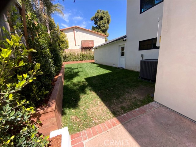 1657 Gates Ave, Manhattan Beach, California 90266, 4 Bedrooms Bedrooms, ,3 BathroomsBathrooms,Residential,Sold,Gates Ave,SB21060860