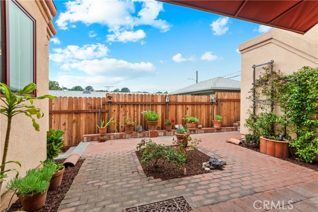 595 31st Street, Manhattan Beach, California 90266, 4 Bedrooms Bedrooms, ,1 BathroomBathrooms,Residential,Sold,31st,SB20193425