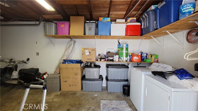 Rear 3-bedroom unit has laundry in garage