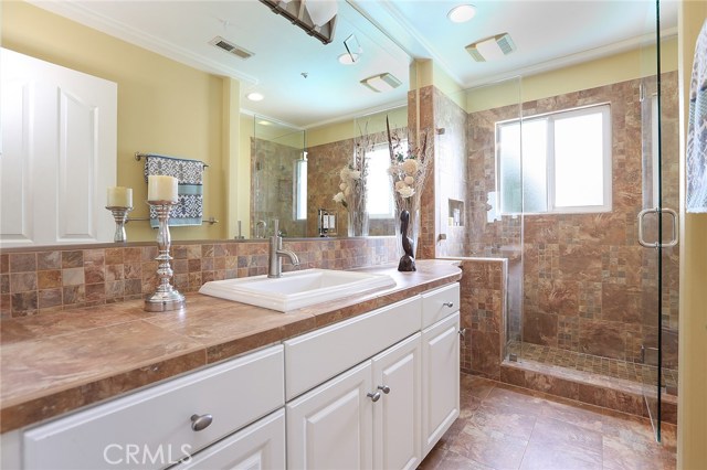 2419 Gates Avenue, Redondo Beach, California 90278, 4 Bedrooms Bedrooms, ,2 BathroomsBathrooms,Residential,Sold,Gates,SB19074222