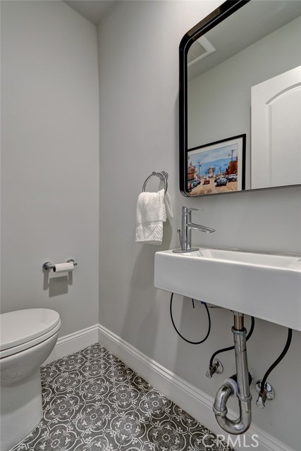 2317 Elm Avenue, Manhattan Beach, California 90266, 4 Bedrooms Bedrooms, ,3 BathroomsBathrooms,Residential,Sold,Elm,SB21152627