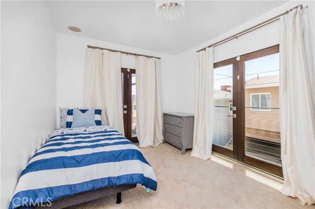 3316 Crest Drive, Manhattan Beach, California 90266, 4 Bedrooms Bedrooms, ,3 BathroomsBathrooms,Residential,Sold,Crest,SB21123586