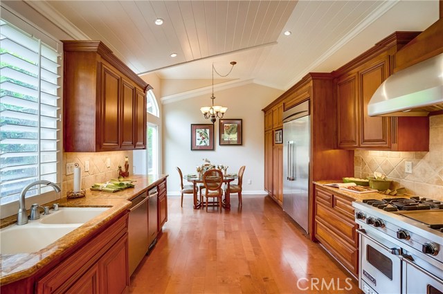 1 Hillcrest Manor, Rolling Hills Estates, California 90274, 4 Bedrooms Bedrooms, ,3 BathroomsBathrooms,Residential,Sold,Hillcrest Manor,SB19101049