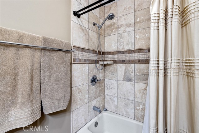 2109 Clark Lane, Redondo Beach, California 90278, 3 Bedrooms Bedrooms, ,3 BathroomsBathrooms,Residential,Sold,Clark,SB21030840