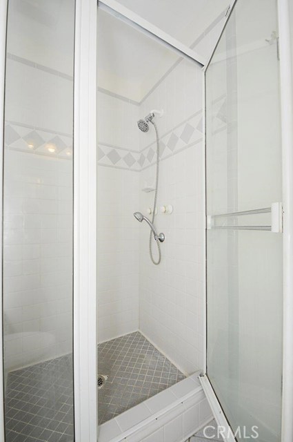 Walk-in Shower