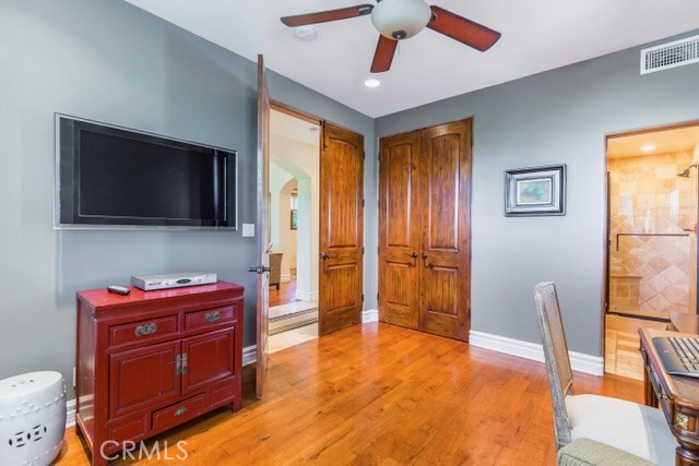 618 Maria Avenue, Redondo Beach, California 90277, 4 Bedrooms Bedrooms, ,2 BathroomsBathrooms,Residential,Sold,Maria,SB17056583