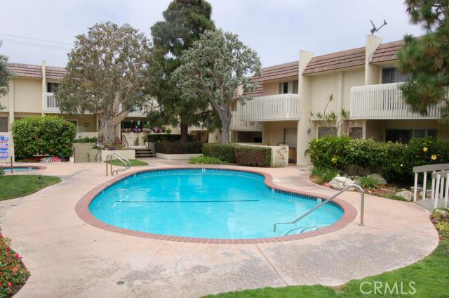 1200 Opal Street, Redondo Beach, California 90277, 2 Bedrooms Bedrooms, ,1 BathroomBathrooms,Residential,Sold,Opal,PV13053115