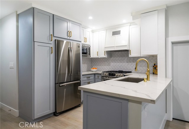 Custom cabinets in this gorgeous kitchen
