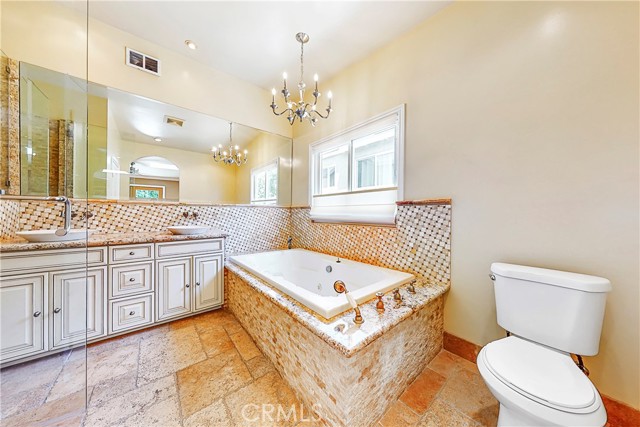 2408 Robinson Street, Redondo Beach, California 90278, 3 Bedrooms Bedrooms, ,2 BathroomsBathrooms,Residential,Sold,Robinson,PV21108449
