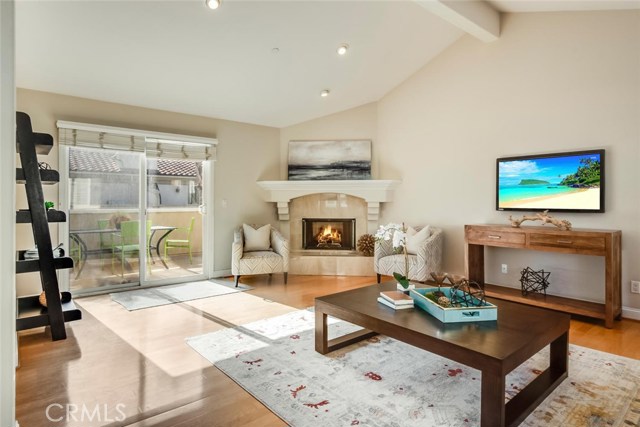 2419 Grant Avenue, Redondo Beach, California 90278, 3 Bedrooms Bedrooms, ,2 BathroomsBathrooms,Residential,Sold,Grant,SB18097763