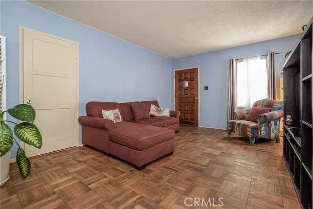 2804 Barkley Lane, Redondo Beach, California 90278, 3 Bedrooms Bedrooms, ,1 BathroomBathrooms,Residential,Sold,Barkley,SB20244906