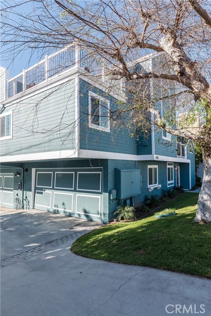 2307 Felton Lane, Redondo Beach, California 90278, 3 Bedrooms Bedrooms, ,2 BathroomsBathrooms,Residential,Sold,Felton,SB18030073