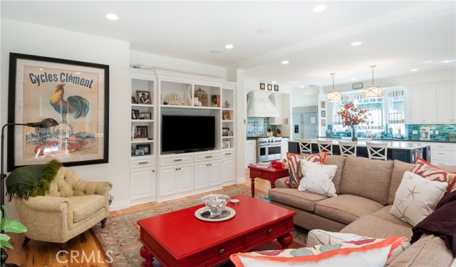 872 27th Street, Manhattan Beach, California 90266, 4 Bedrooms Bedrooms, ,3 BathroomsBathrooms,Residential,Sold,27th,SB20136143