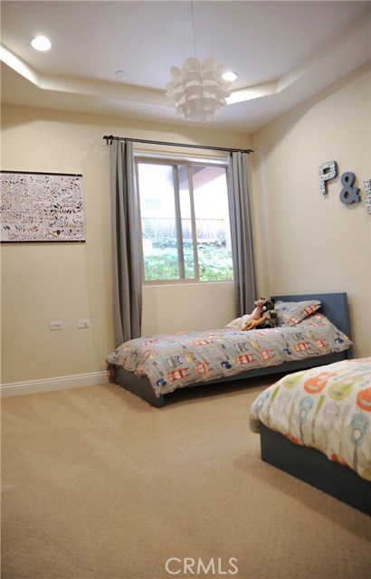 713 JUANITA, Redondo Beach, California 90277, 3 Bedrooms Bedrooms, ,2 BathroomsBathrooms,Residential,Sold,JUANITA,SB17176144