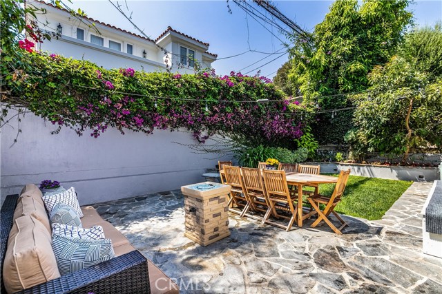 2601 Walnut Avenue, Manhattan Beach, California 90266, 3 Bedrooms Bedrooms, ,2 BathroomsBathrooms,Residential,Sold,Walnut,SB20171209