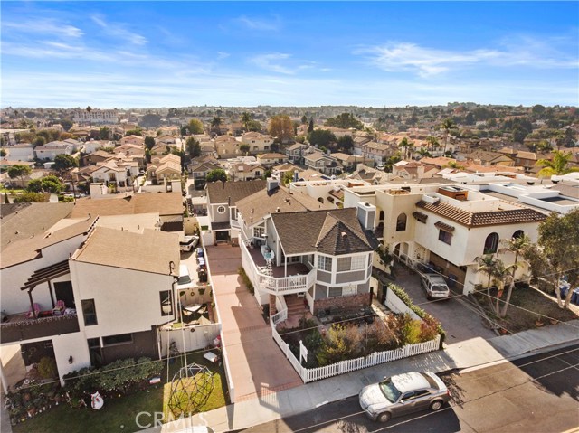 1924 Gates Avenue, Redondo Beach, California 90278, 4 Bedrooms Bedrooms, ,2 BathroomsBathrooms,Residential,Sold,Gates,PV20227378