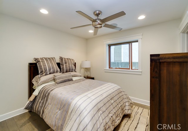 42 15th Street, Hermosa Beach, California 90254, 3 Bedrooms Bedrooms, ,3 BathroomsBathrooms,Residential,Sold,15th,SB18263868