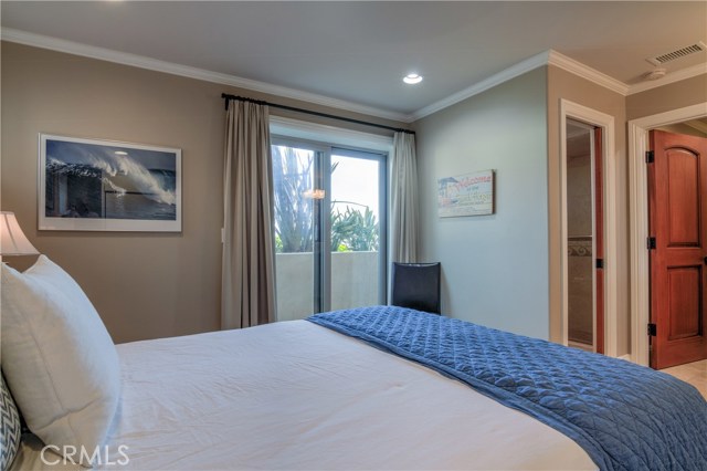 2702 The Strand, Manhattan Beach, California 90266, 3 Bedrooms Bedrooms, ,1 BathroomBathrooms,Residential,Sold,The Strand,SB17066172