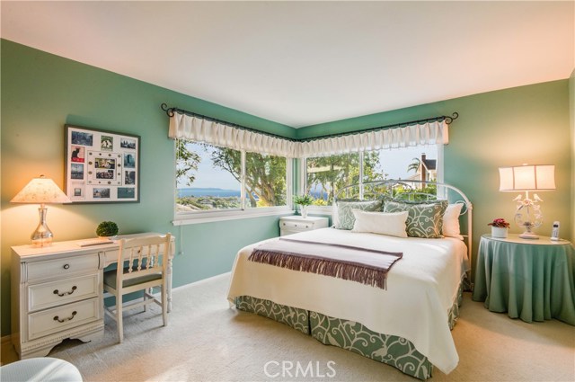 30 Country Lane, Rolling Hills Estates, California 90274, 4 Bedrooms Bedrooms, ,3 BathroomsBathrooms,Residential,Sold,Country,PV20008368