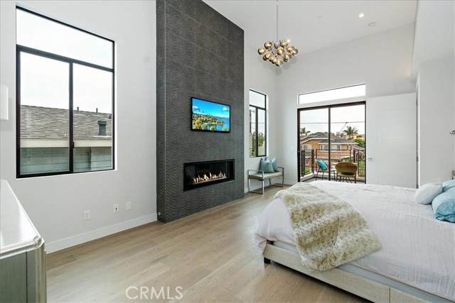 2315 Huntington Ln, Redondo Beach, California 90278, 4 Bedrooms Bedrooms, ,3 BathroomsBathrooms,Residential,Sold,Huntington Ln,SB19189198