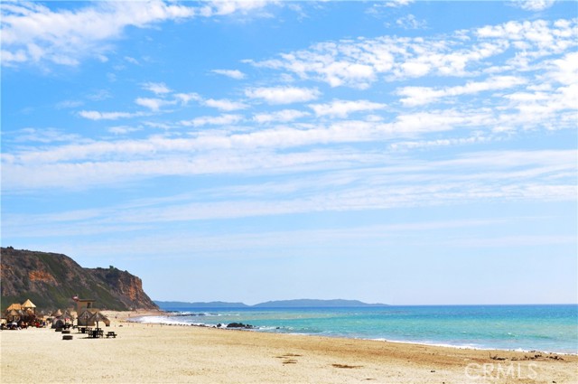 Nearby Portuguese Bend Club private beach