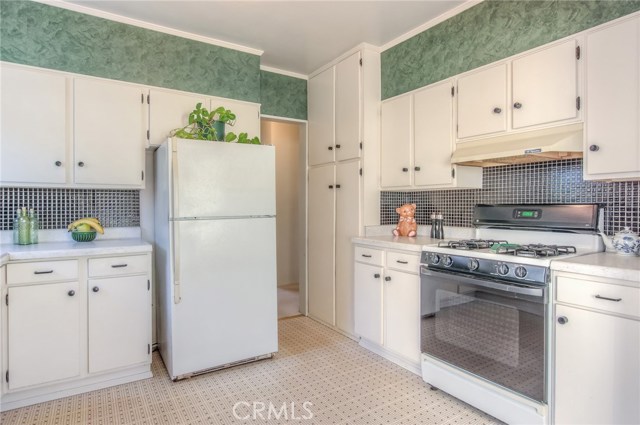 2422 Burritt Avenue, Redondo Beach, California 90278, 3 Bedrooms Bedrooms, ,1 BathroomBathrooms,Residential,Sold,Burritt,SB18291218