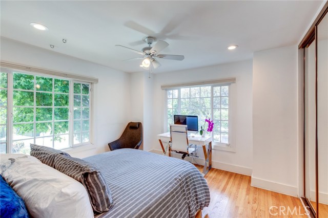 2416 Elm Avenue, Manhattan Beach, California 90266, 4 Bedrooms Bedrooms, ,2 BathroomsBathrooms,Residential,Sold,Elm,SB19275935