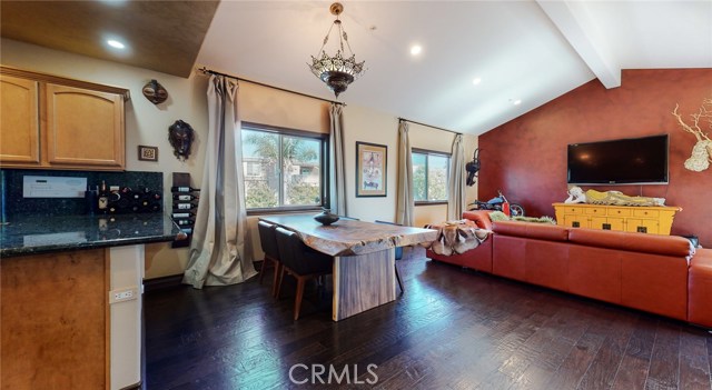 2723 Carnegie Lane, Redondo Beach, California 90278, 3 Bedrooms Bedrooms, ,2 BathroomsBathrooms,Residential,Sold,Carnegie,SB20116861
