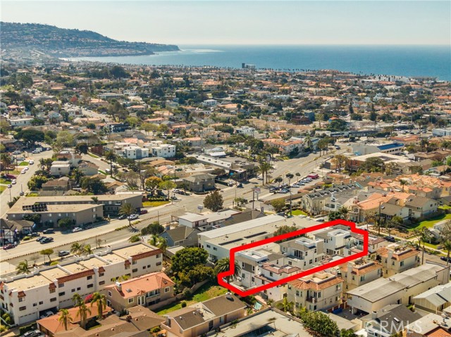 216 Lucia Ave, Redondo Beach, California 90277, 4 Bedrooms Bedrooms, ,3 BathroomsBathrooms,Residential,Sold,Lucia Ave,SB21048749