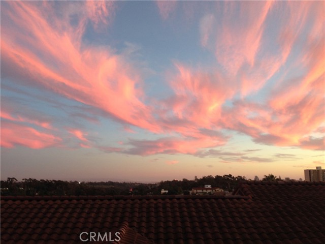 http://media.crmls.org/medias/b99a2edc-292e-41d5-a1a7-8818d2b303e9.jpg