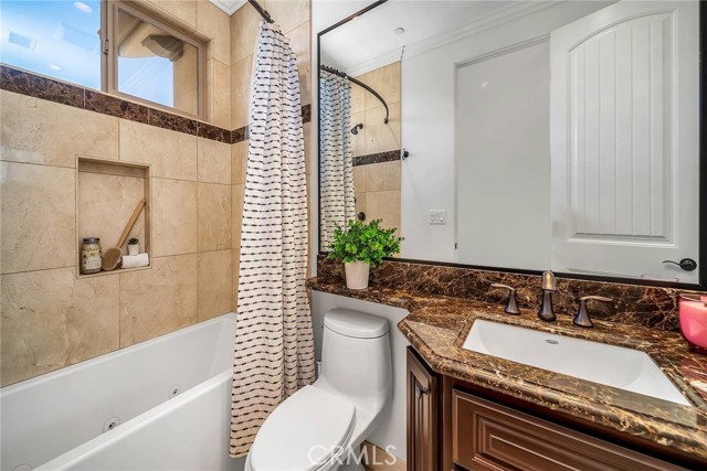2221 Voorhees Avenue, Redondo Beach, California 90278, 4 Bedrooms Bedrooms, ,3 BathroomsBathrooms,Residential,Sold,Voorhees,SB21072556