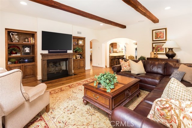 755 31st Street, Manhattan Beach, California 90266, 4 Bedrooms Bedrooms, ,4 BathroomsBathrooms,Residential,Sold,31st,SB19068029