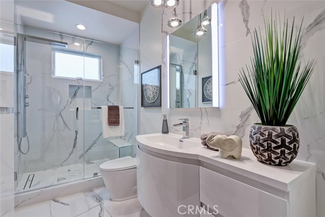 2022 Harriman Lane, Redondo Beach, California 90278, 5 Bedrooms Bedrooms, ,4 BathroomsBathrooms,Residential,Sold,Harriman,SB19005375