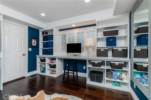 3304 Poinsettia Avenue, Manhattan Beach, California 90266, 5 Bedrooms Bedrooms, ,2 BathroomsBathrooms,Residential,Sold,Poinsettia,SB20035052