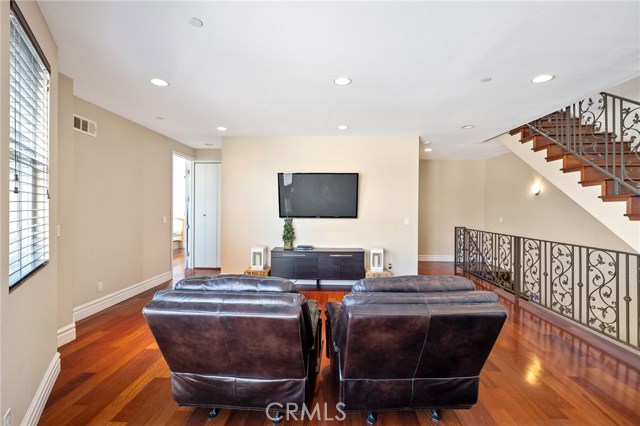 2617 Ripley Avenue, Redondo Beach, California 90278, 4 Bedrooms Bedrooms, ,4 BathroomsBathrooms,Residential,Sold,Ripley,SB20168034