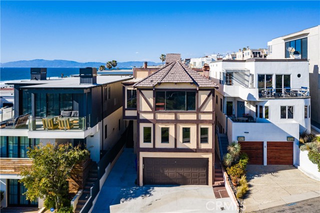 219 27th Street, Manhattan Beach, California 90266, 5 Bedrooms Bedrooms, ,3 BathroomsBathrooms,Residential,Sold,27th,SB21135185