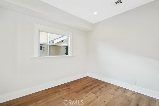 3 Bed Home for Sale in Los Angeles, California