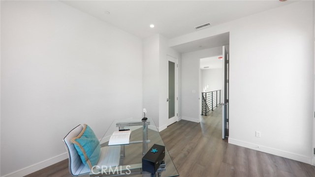 1702 Carlson Lane, Redondo Beach, California 90278, 3 Bedrooms Bedrooms, ,3 BathroomsBathrooms,Residential,Sold,Carlson,PV20186639