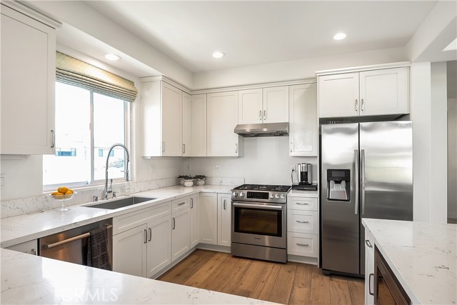2606 Voorhees Avenue, Redondo Beach, California 90278, 3 Bedrooms Bedrooms, ,4 BathroomsBathrooms,Residential,Sold,Voorhees,SB21053796