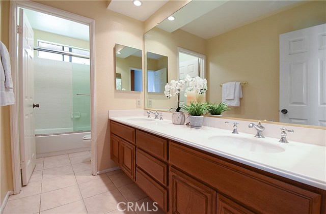 Upstairs full bath Upstairs full bath