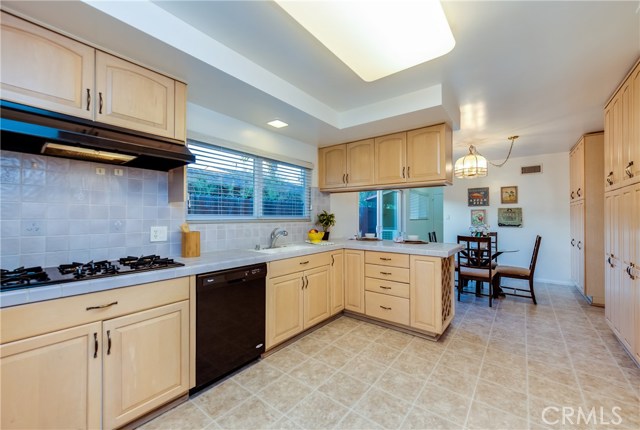 30623 Rue De La Pierre, Rancho Palos Verdes, California 90275, 4 Bedrooms Bedrooms, ,2 BathroomsBathrooms,Residential,Sold,Rue De La Pierre,PV18092164