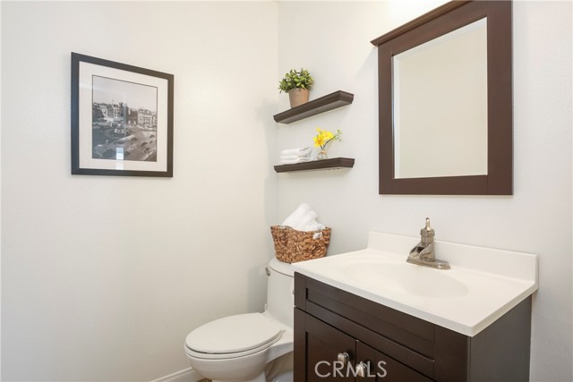 2511 Rockefeller Lane, Redondo Beach, California 90278, 3 Bedrooms Bedrooms, ,2 BathroomsBathrooms,Residential,Sold,Rockefeller,SB21046800