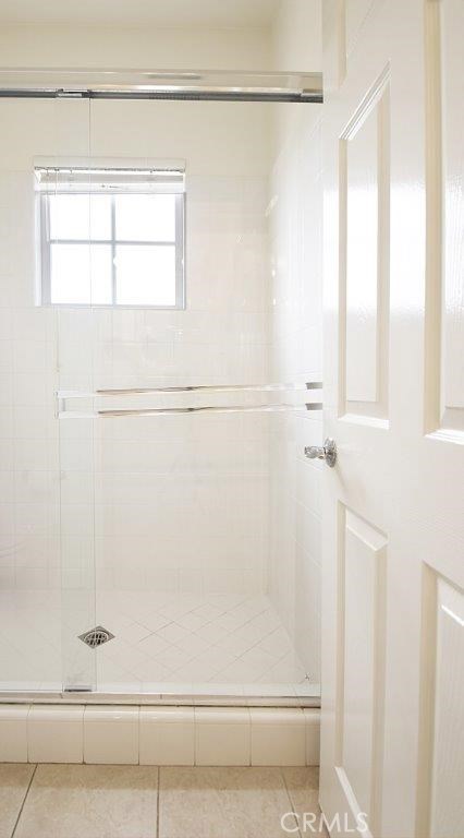 Jack n Jill Bathroom Bath Area