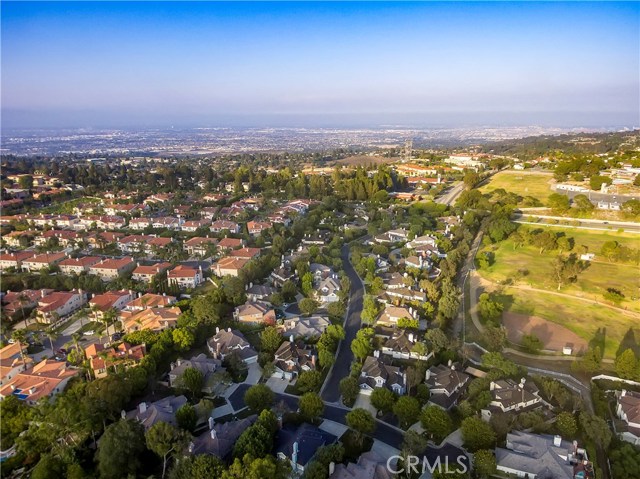 33 Hillcrest Meadows, Rolling Hills Estates, California 90274, 4 Bedrooms Bedrooms, ,4 BathroomsBathrooms,Residential,Sold,Hillcrest Meadows,PV17023554