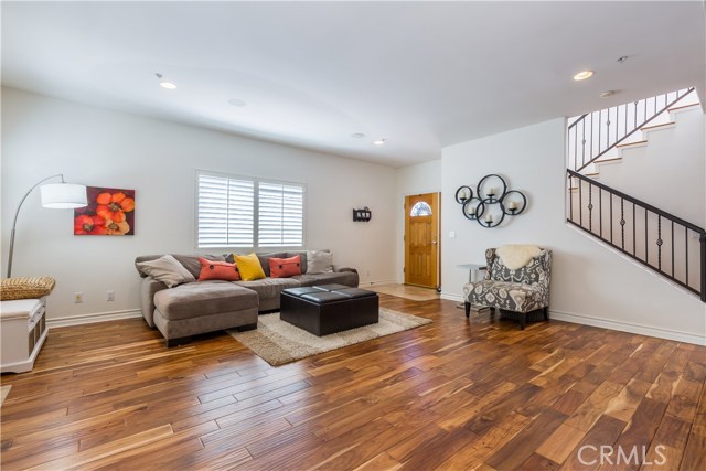 1928 Ruhland Avenue, Redondo Beach, California 90278, 4 Bedrooms Bedrooms, ,3 BathroomsBathrooms,Residential,Sold,Ruhland,SB17082289