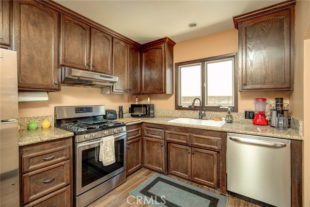 1503 Phelan Lane, Redondo Beach, California 90278, 3 Bedrooms Bedrooms, ,3 BathroomsBathrooms,Residential,Sold,Phelan,PV20167247