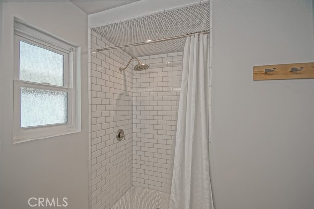 129 38th Street, Manhattan Beach, California 90266, 6 Bedrooms Bedrooms, ,6 BathroomsBathrooms,Residential,Sold,38th,SB21024072