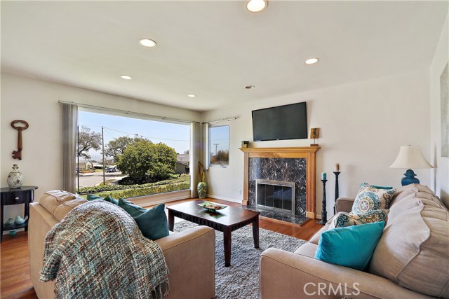 2126 Fairhill Drive, Rancho Palos Verdes, California 90275, 3 Bedrooms Bedrooms, ,1 BathroomBathrooms,Residential,Sold,Fairhill,PV17136304